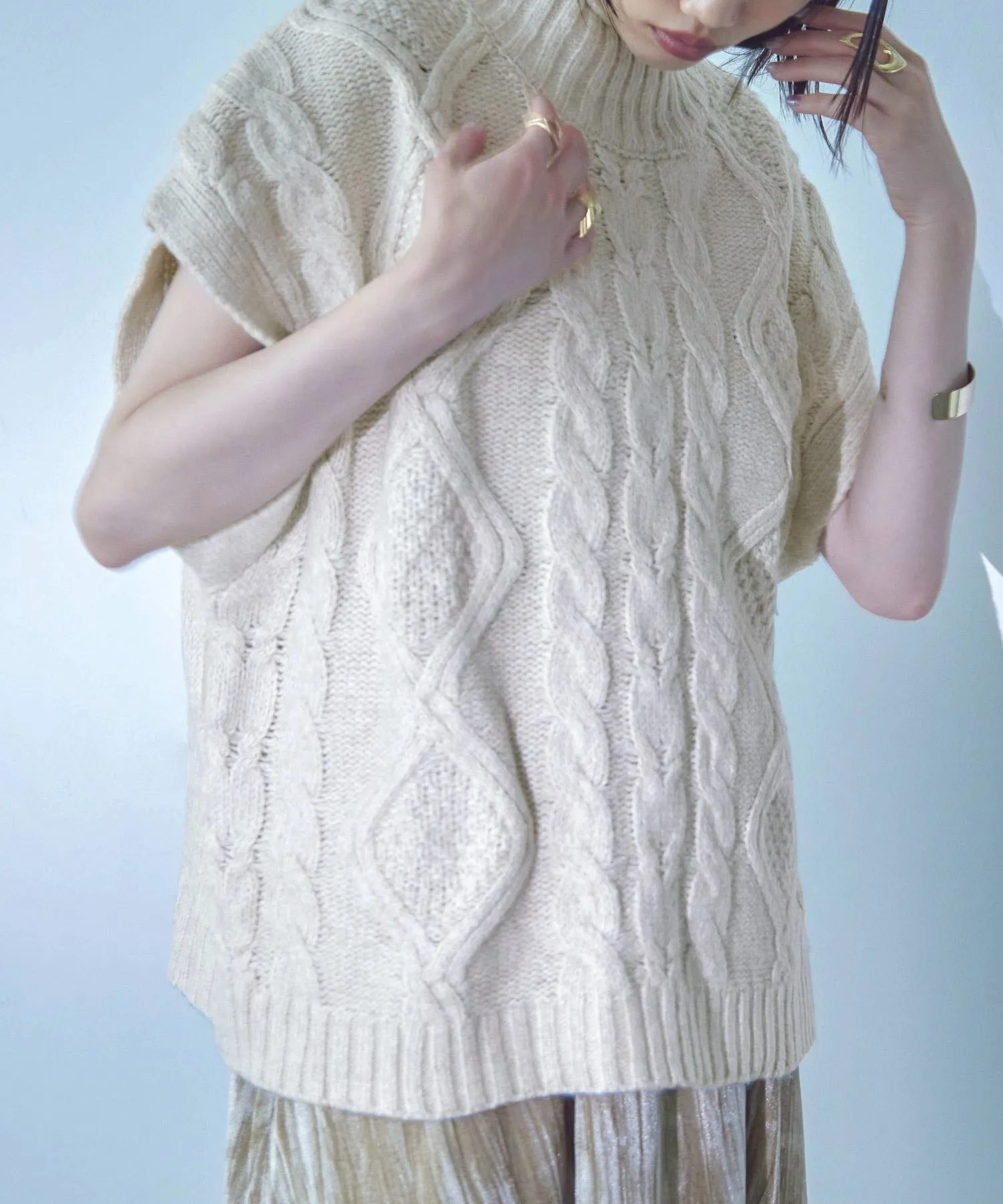 Cable Knit Turtleneck Vest