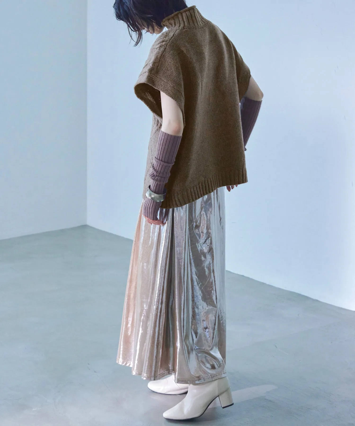 Cable Knit Turtleneck Vest