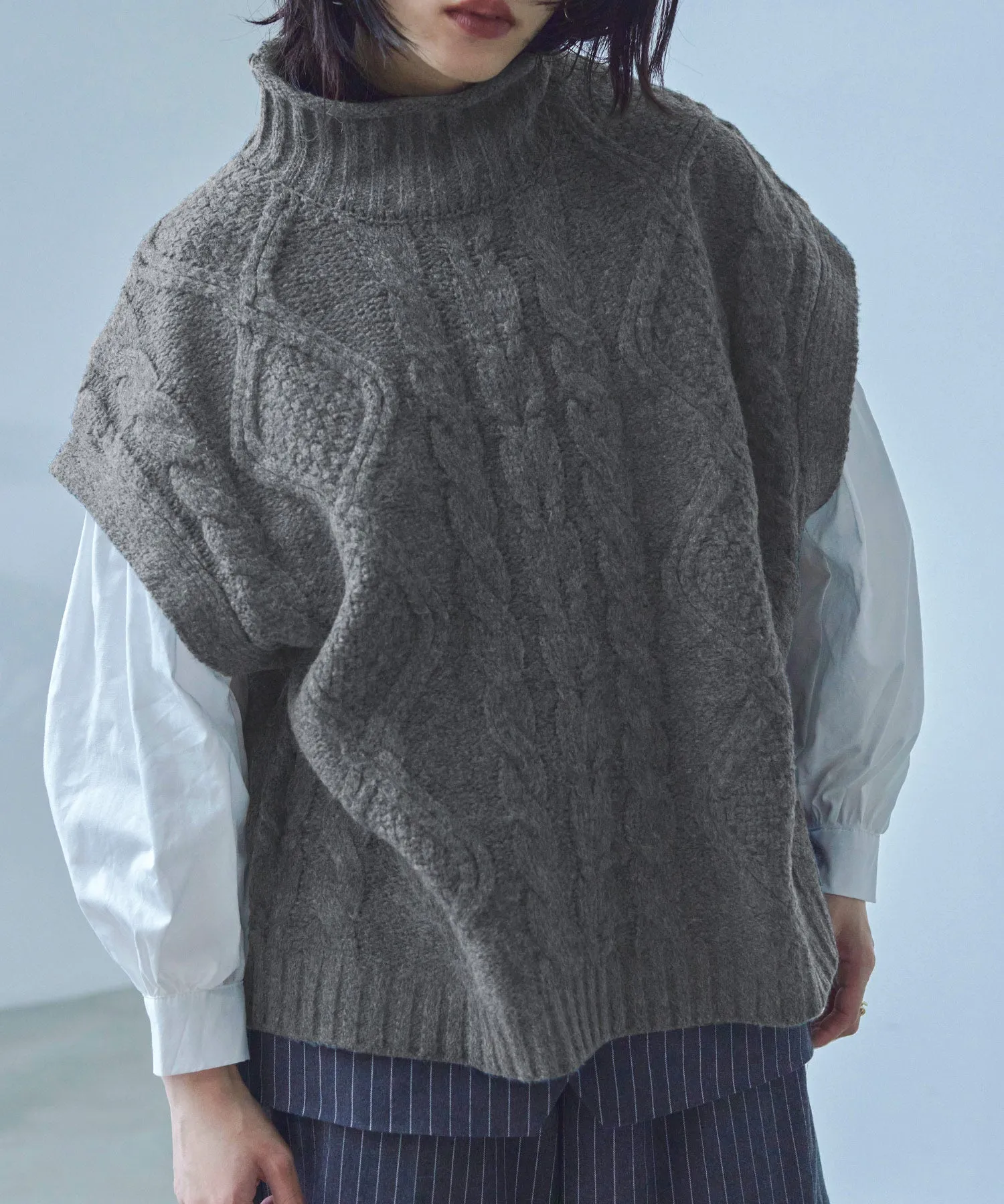 Cable Knit Turtleneck Vest