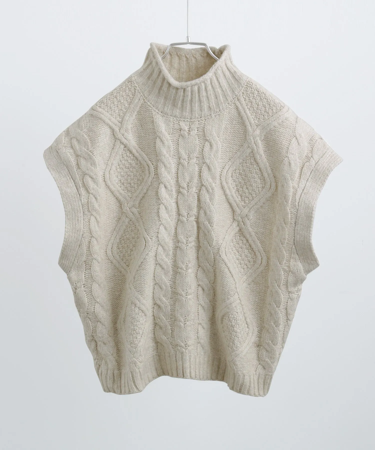 Cable Knit Turtleneck Vest
