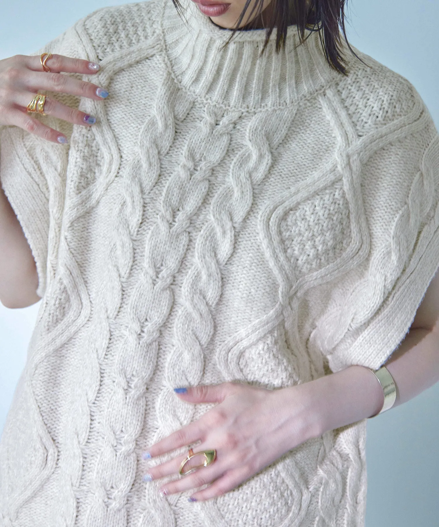 Cable Knit Turtleneck Vest