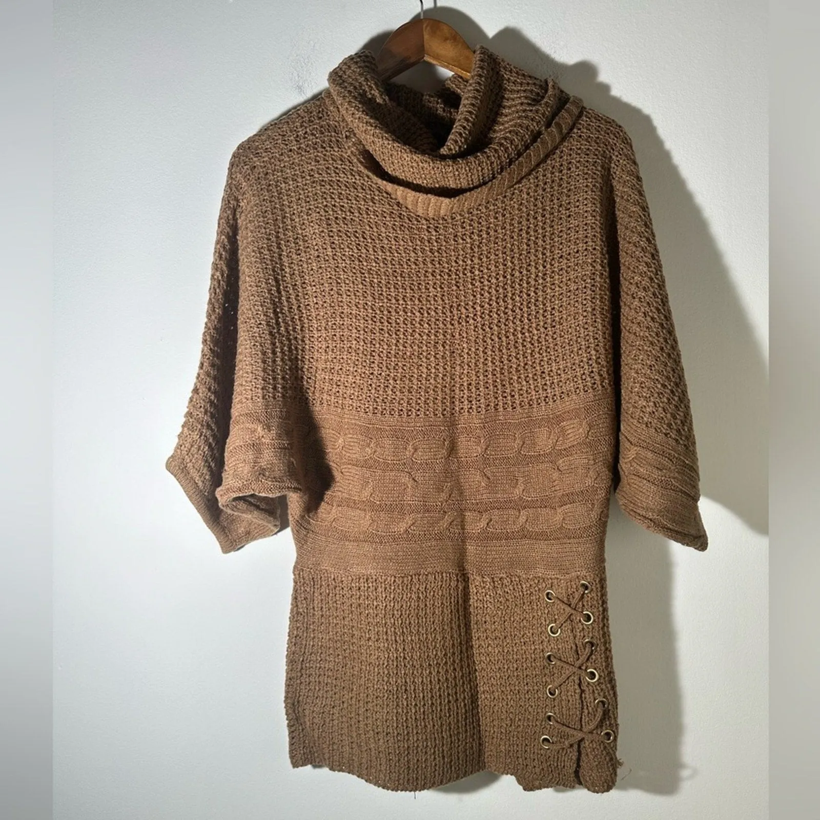 De Rothchild Knit Turtleneck Cowl Sweater