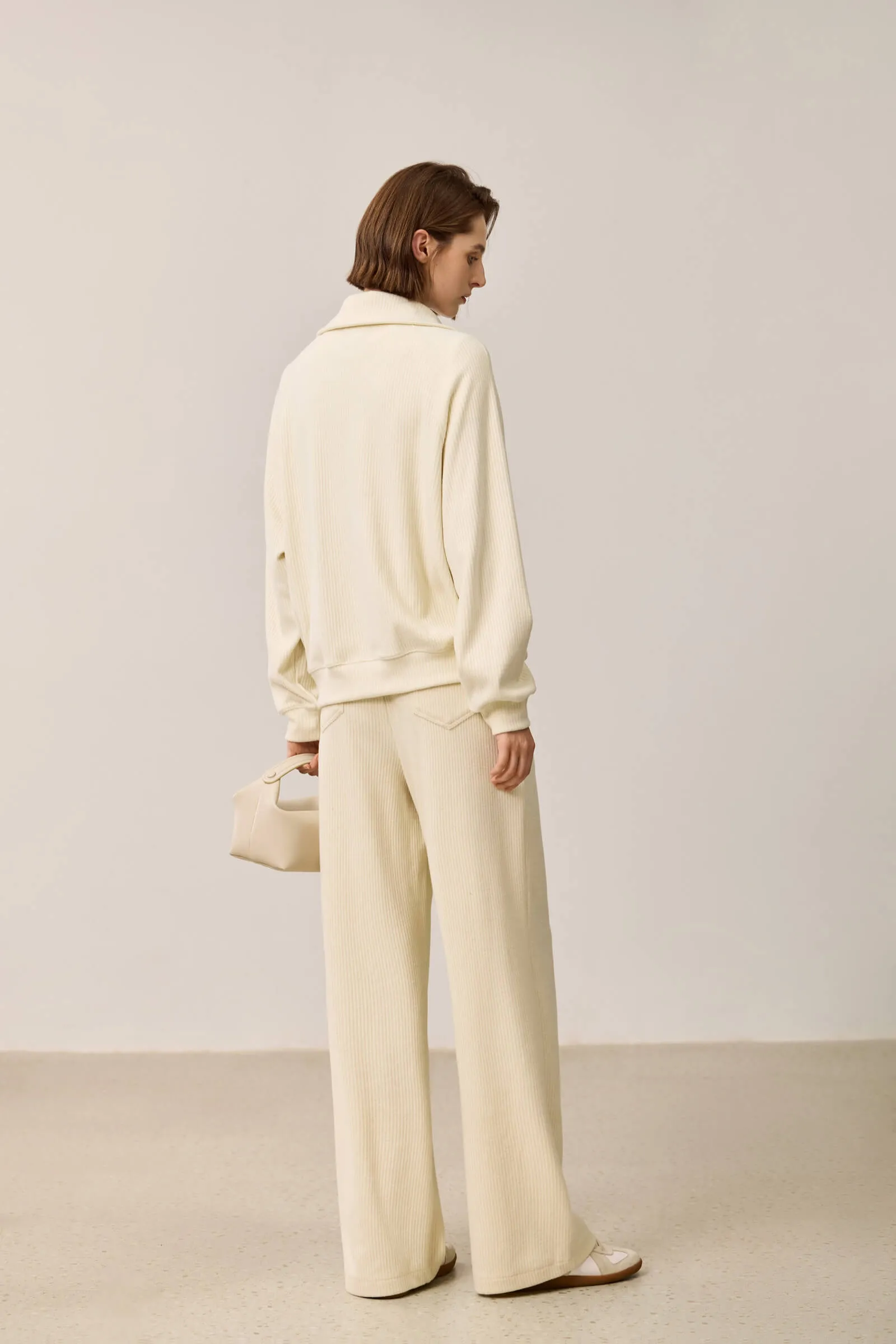 LILY Relaxed Drop-Shoulder Zip-Neck Sweatshirt