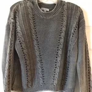 PBJ Cable Pullover Charcoal BL385