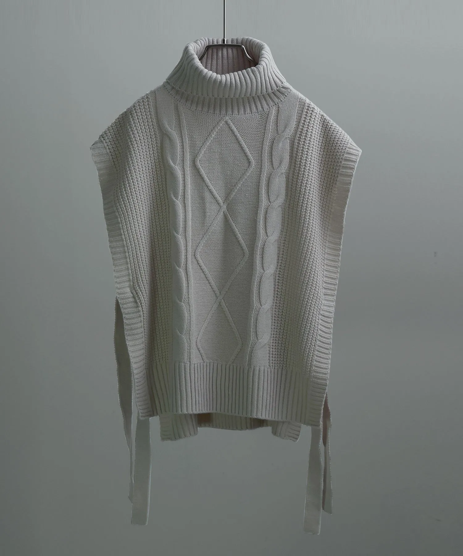 Turtleneck Knit Vest