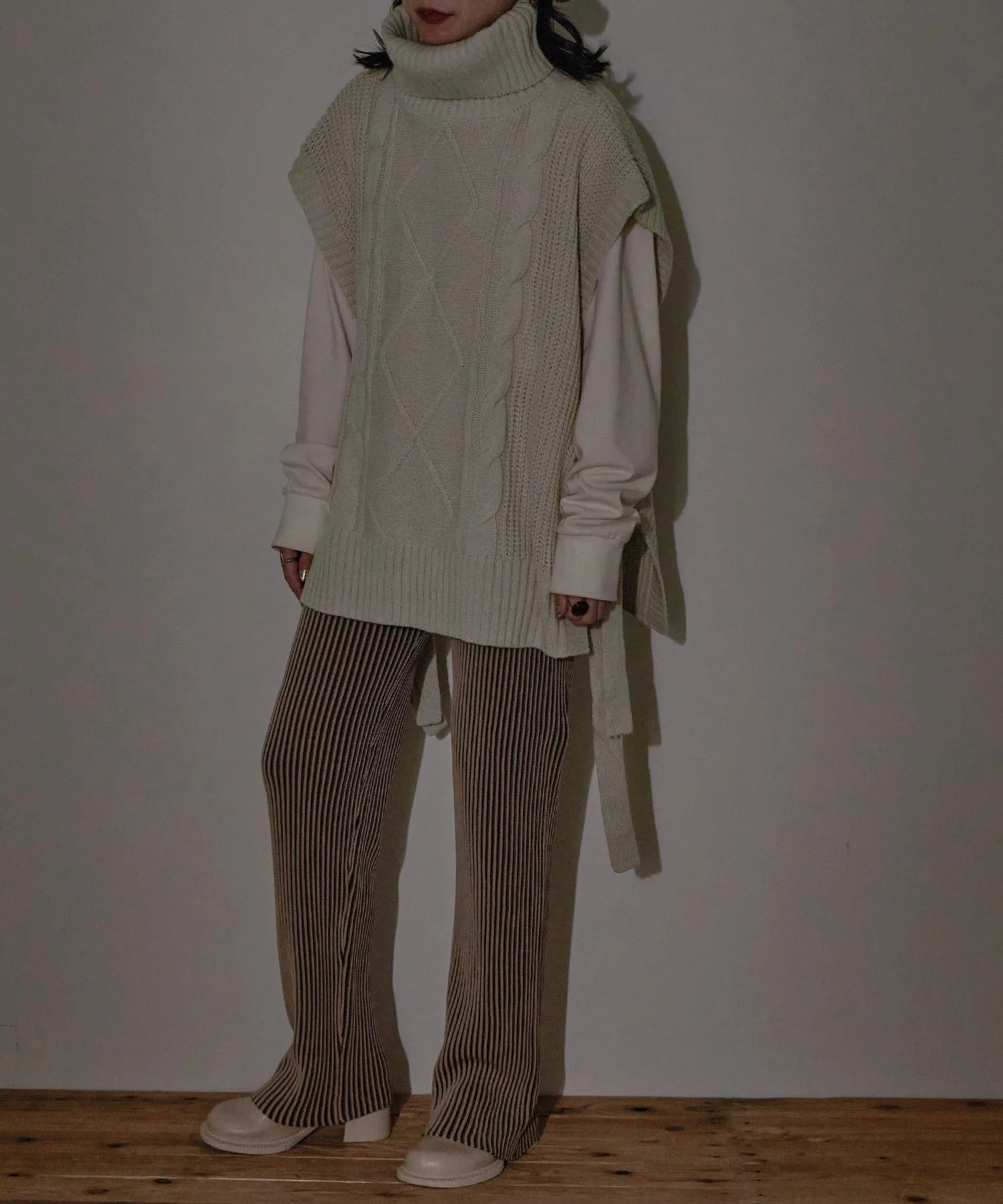 Turtleneck Knit Vest