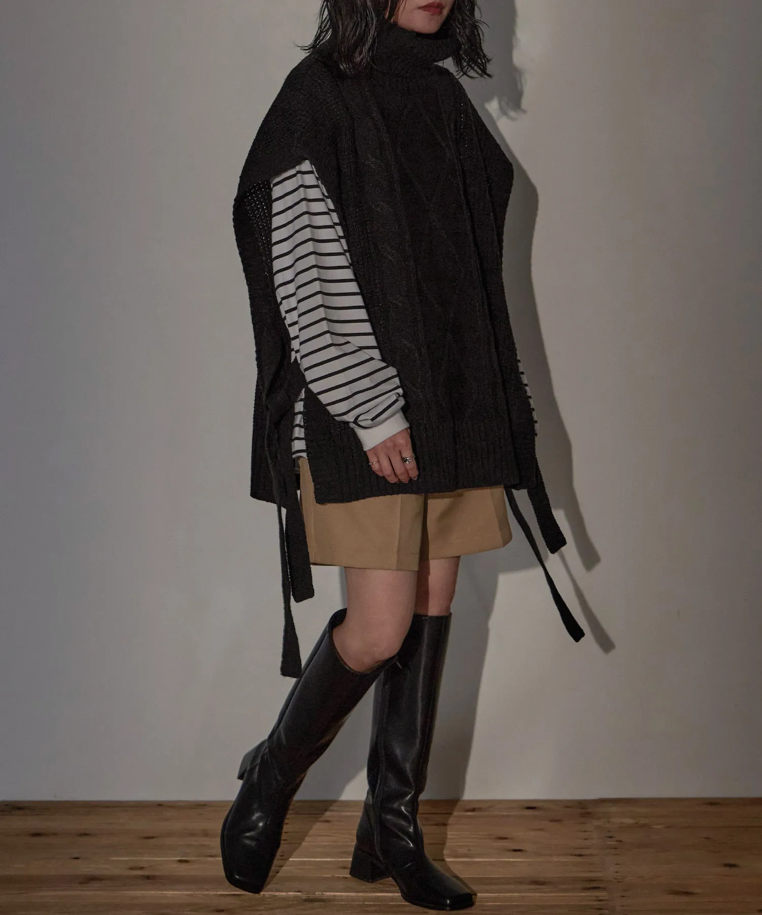Turtleneck Knit Vest