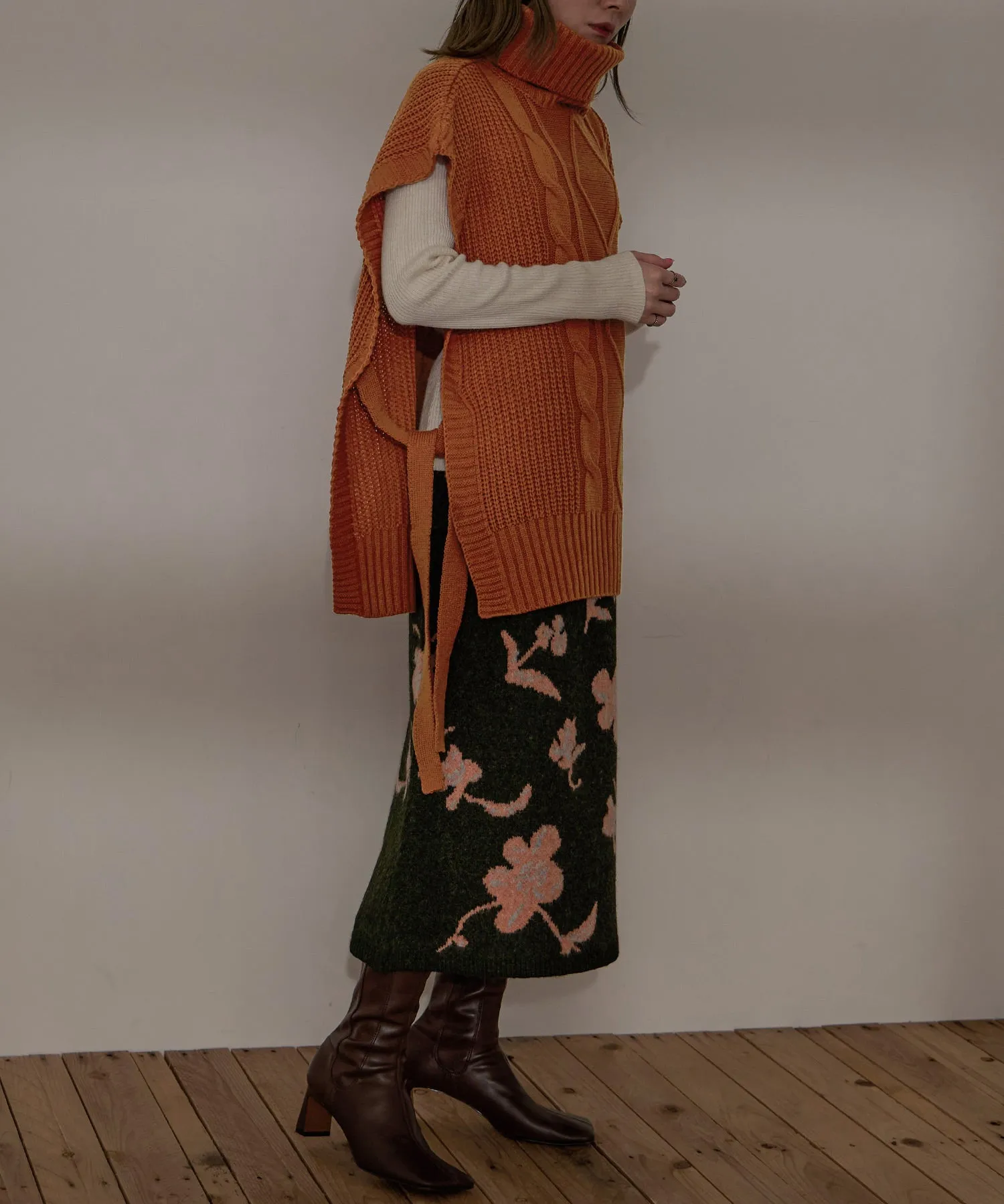 Turtleneck Knit Vest