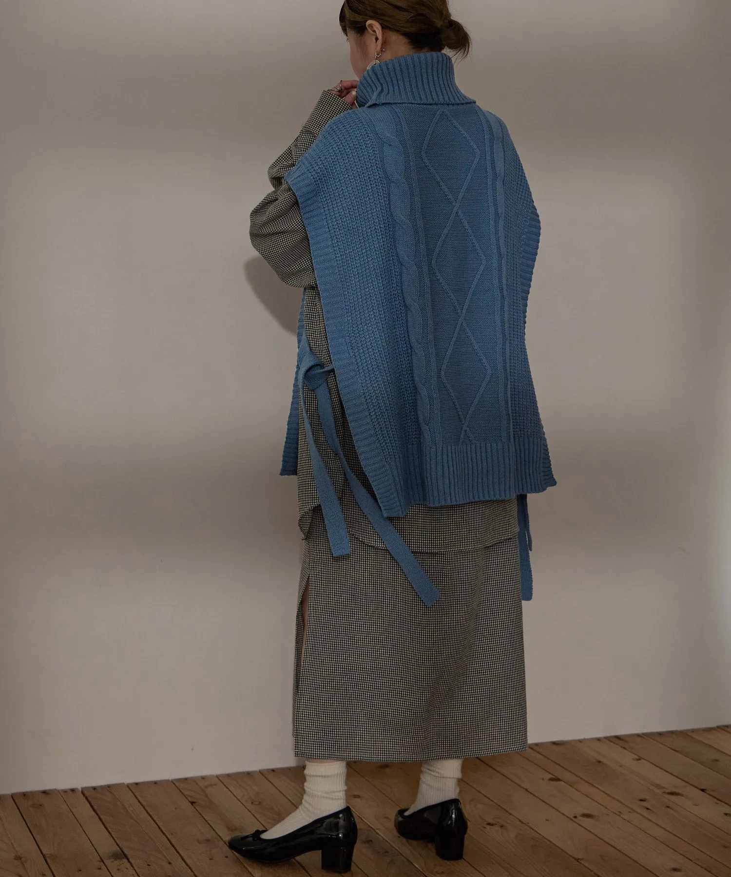 Turtleneck Knit Vest